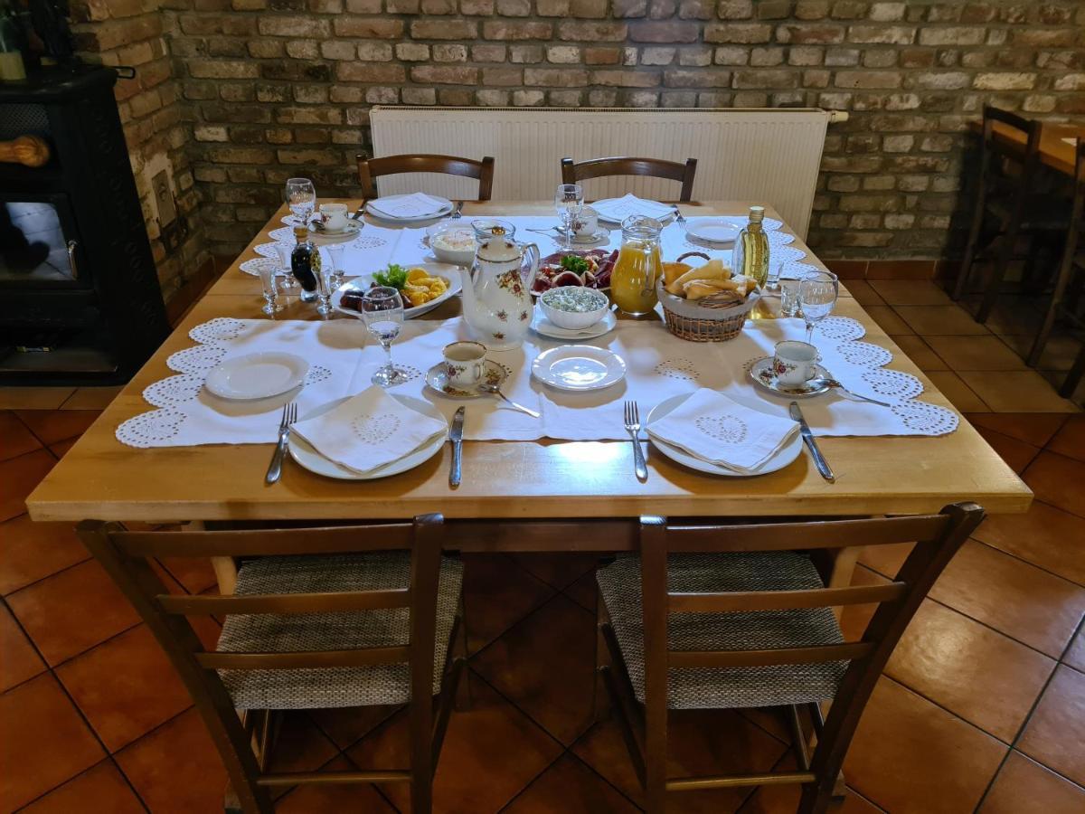Bosnjaci Guest House Aquarius מראה חיצוני תמונה
