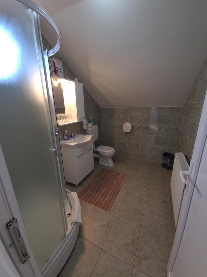 Bosnjaci Guest House Aquarius מראה חיצוני תמונה