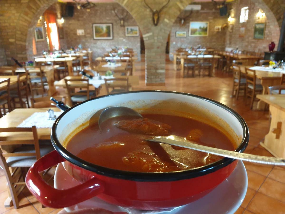 Bosnjaci Guest House Aquarius מראה חיצוני תמונה